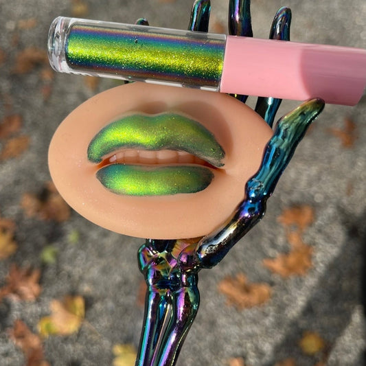 Color Chrome Lipstick “Snake Scales”
